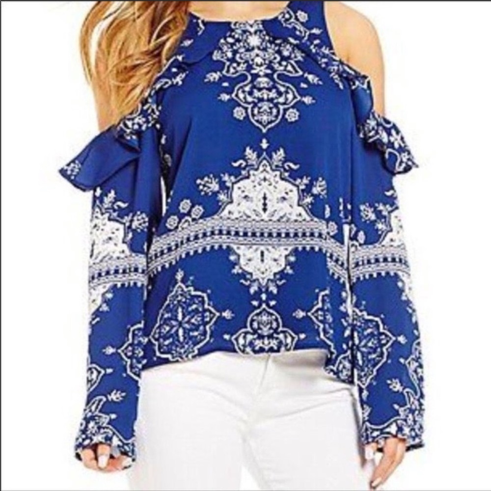 Lovers + Friends Blue Floral Cold Shoulders Top XS